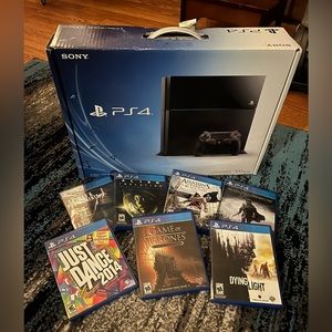 Barely used PS4